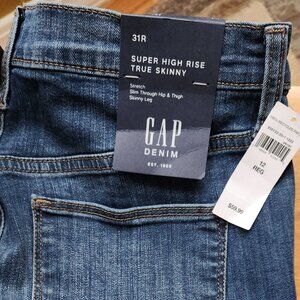 GAP Jeans